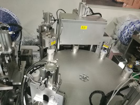 Un buen precio. Equipo automático Máquina eléctrica de tapón de botellas de 50 Hz Certificado CE en línea