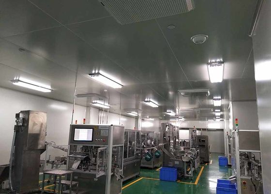 Un buen precio. Máquina de llenado de tapa de 50Hz Máquina de embotellado de embotellado de montaje eficiente en línea