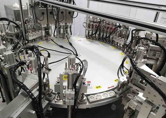 Máquina de ensamblaje de tapas de cuatro estaciones de doble plegado para botellas industriales