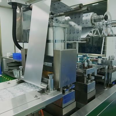 Opción de soldadura y sellado automático con máquina de ensamblaje de productos médicos para tapas de yodoforo y desinfección
