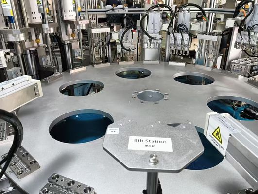 Un buen precio. Máquina de revestimiento de tapa de acero inoxidable y aleación de aluminio para sala limpia en línea