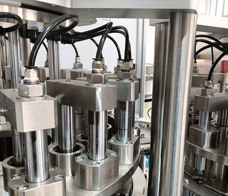 Máquina de ensamblaje Euro Cap de alta precisión con presión estable para productos farmacéuticos, conforme a la norma ISO y a las normas GMP