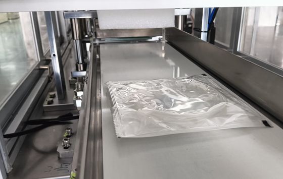 Un buen precio. Velocidad de producción personalizable en la máquina de embalaje automática avanzada en línea