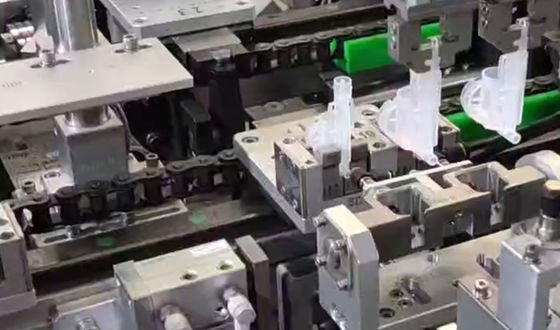 Un buen precio. Sistema de transporte de carril lineal deslizante Máquina de ensamblaje de tapa para la bomba de perfume de pulverización de disparador en línea
