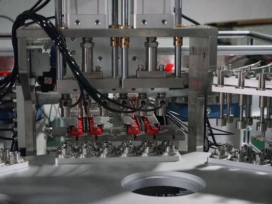 Un buen precio. Jelly Cap Máquina de montaje automático Tipo de tocadiscos Operación Material de acero inoxidable Fabricación Buen rendimiento en línea