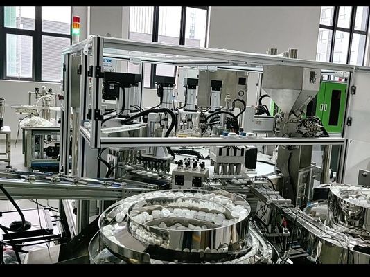 Un buen precio. Máquina automática de llenado de desecante no estándar con alta configuración, alta capacidad y funcionamiento estable. en línea