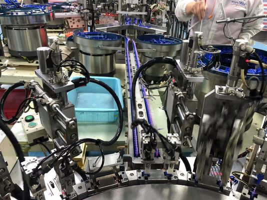 Un buen precio. Linea de producción de lancetas de seguridad en línea