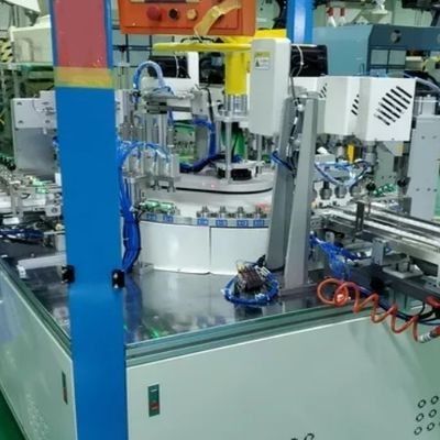 Un buen precio. Máquina automática de tapón con alta productividad de alta configuración en línea