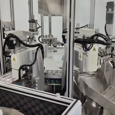 Un buen precio. CRC Cap Máquina de montaje automatizado Tipo de operación giratoria Alimentación de ascensor Alimentación de mayor eficiencia en línea