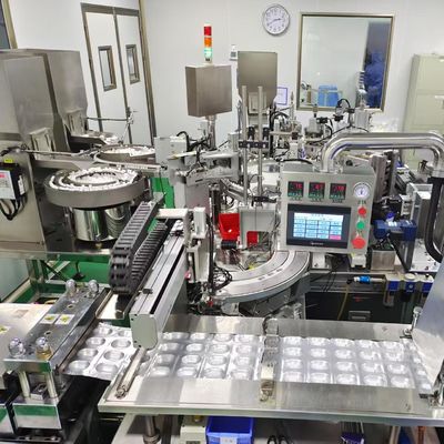 Un buen precio. Máquina de ensamblaje automático para las tapas de yodoforo Carrusel de operación Display de operación sencilla y fácil de aprender en línea
