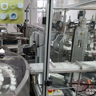 Un buen precio. Máquina de ensamblaje de tapa de botella de papel de leche personalizable para tapa automática de cubierta de helicóptero en línea