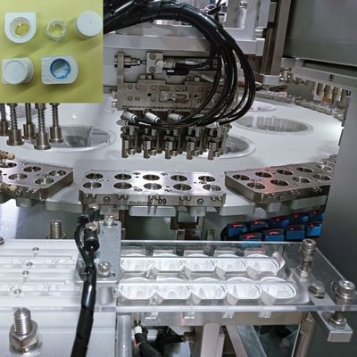 Un buen precio. Función de detección automática Máquina de ensamblaje de tornillos con tapa de helicóptero Máquina de tapa automática OEM Certificado CE en línea