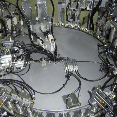 Un buen precio. Automatic Ultrasonic Welding Cap Assembly Machine 3000-14000 caps/hr en línea