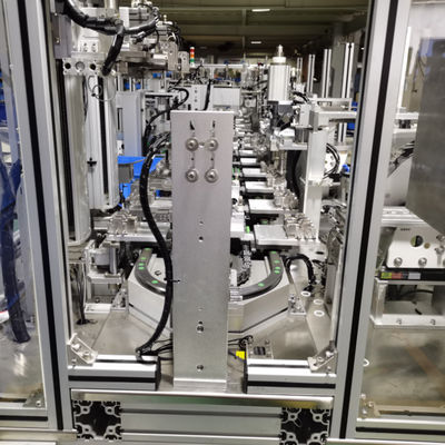 Un buen precio. Fully Automated Lotion Pump and Trigger Sprayer Assembly Machine with 0.5m³/min Air Consumption and 4L Silicone Oil Storage en línea