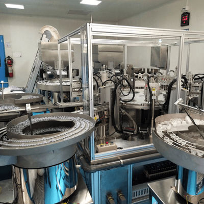 Un buen precio. Euro Cap Assembly Machine with AC380V Power Source 50Hz Frequency and 8000-15000pcs/hr Production Speed en línea